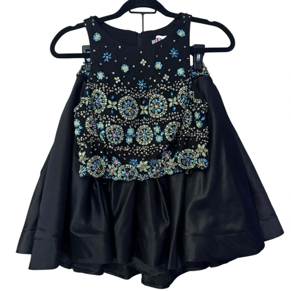 Jovani 2 Piece Black Beaded Mini Skirt Homecoming Dress Size 6 - Picture 4 of 11